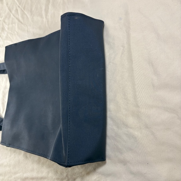 Estée Lauder Tote Handbag Blue Bow Aqua inside bag - Picture 8 of 15